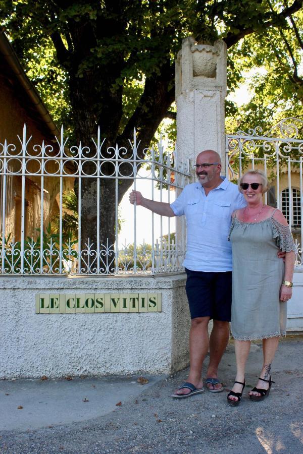 Le Clos Vitis Violès Kültér fotó